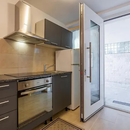 Apartment Awesome In With Kitchen