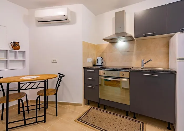 1 Bedroom In Lucija