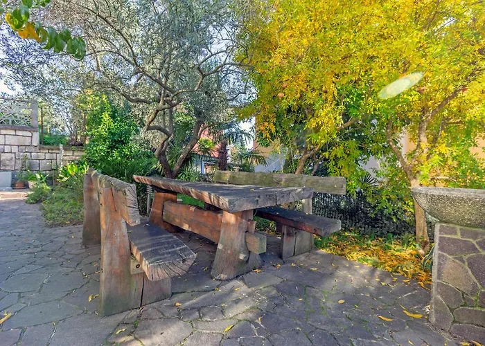 1 Bedroom In * Lucija